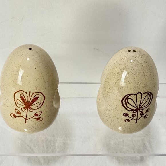 MCM Pomegranate by Franciscan Duet Earthenware Short Salt & Pepper Shakers 1950' - Picture 2 of 12